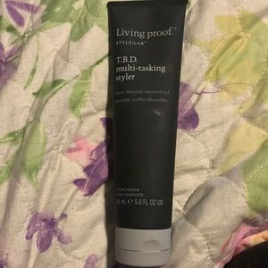 Living proof STYLE/LAB T.B.D. Multi-tasking styler